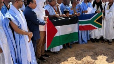 Photo de LE MAIRE DE TEVRAGH ZEINA S’EST JOINT A LA MARCHE DE SOLIDARITÉ AVEC L’AFRIQUE DU SUD POUR SON SOUTIEN A LA CAUSE PALESTINIENNE