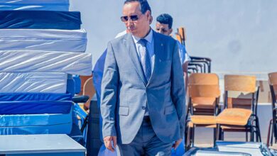 صورة بلدية تفرغ زينة تستلم معدات صحية وتعليمية من منظمة حدائق الأمل الفرنسية