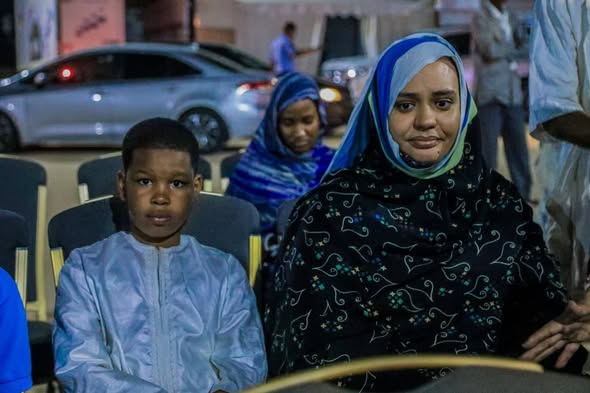 "تشارك الأطفال في فعالية ثقافية نُظِّمت في القرية السياحية"